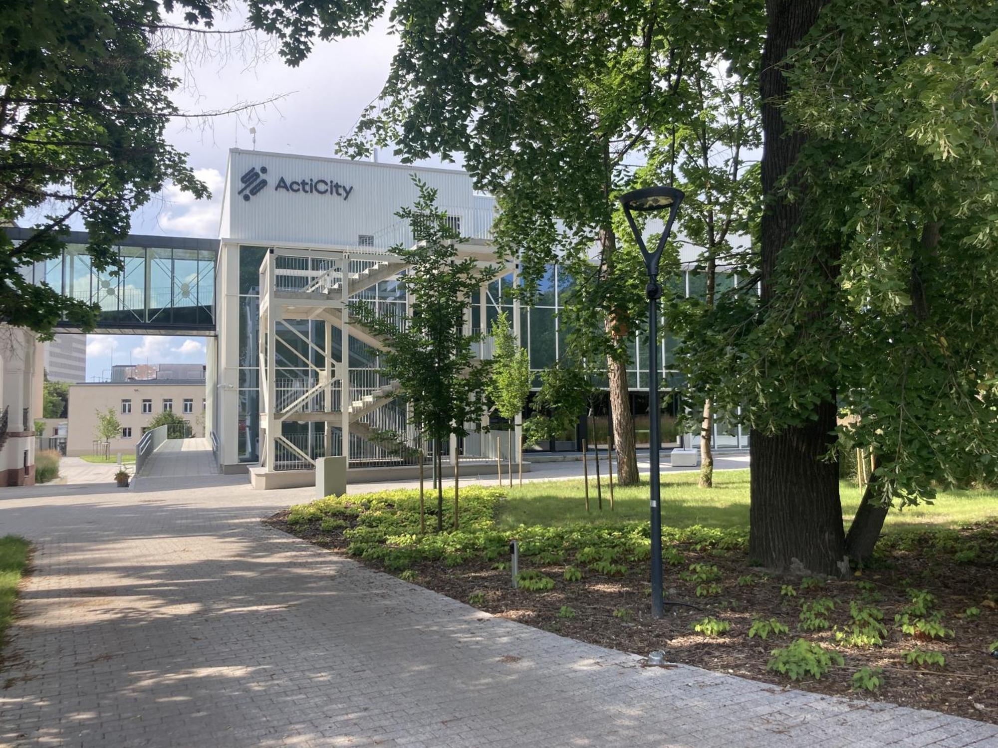 Oazis Apartman Veszprem Bagian luar foto